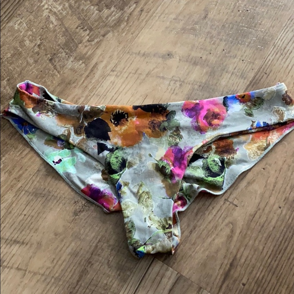 Boys + Arrows bottom